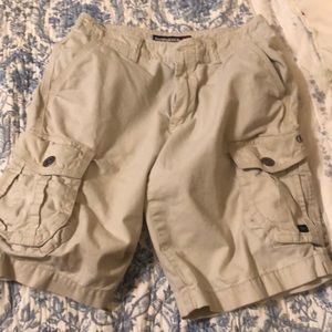 SOLD‼️ Quiksilver Cargo shorts